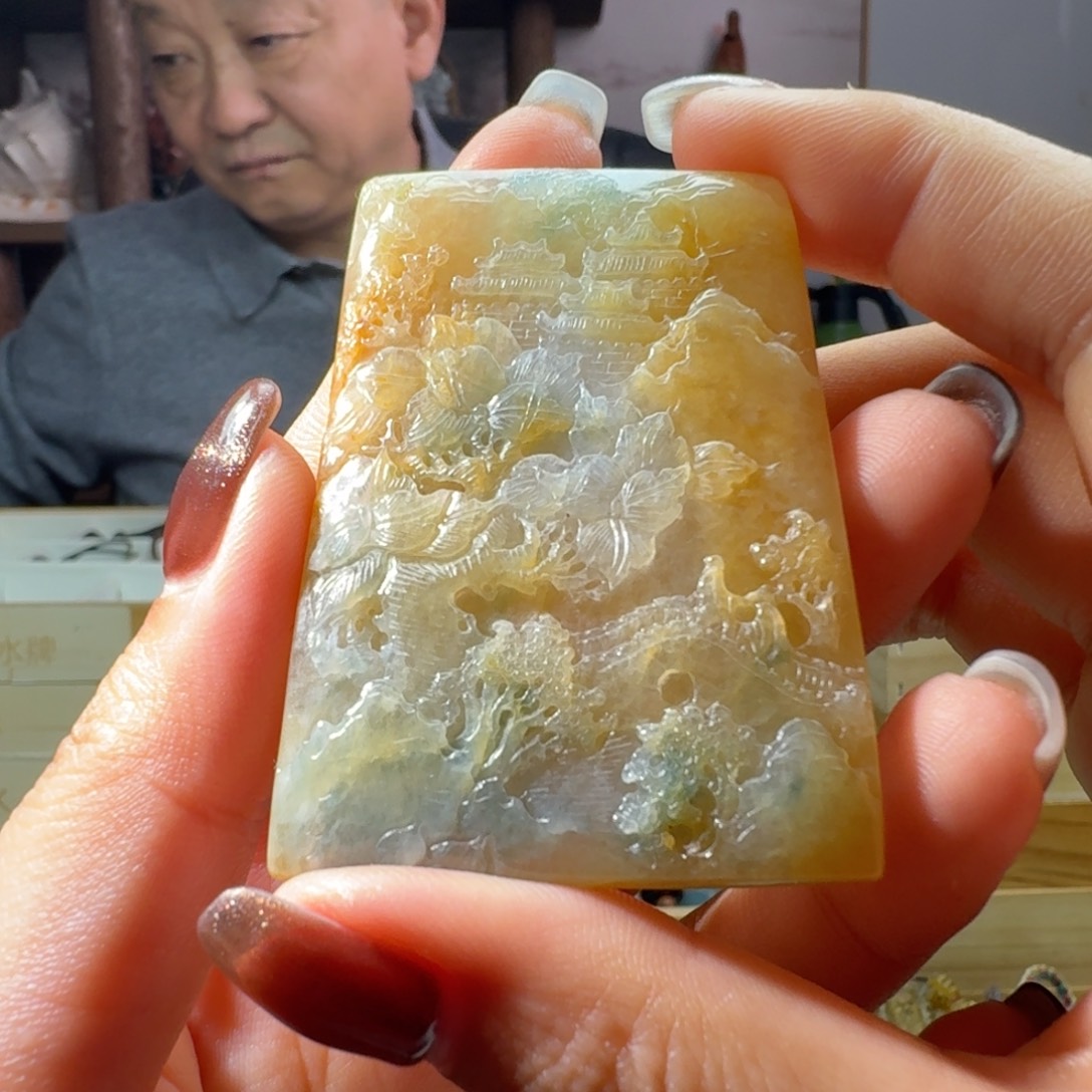 园***乐定制翡翠未镶嵌山水
