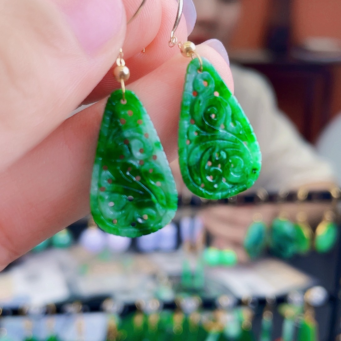 翡翠18K金镶嵌耳饰饰品