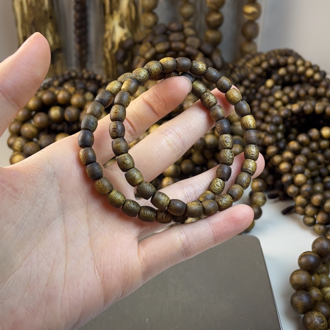 J***n沉香沉香碎屑卡6 鼓珠2