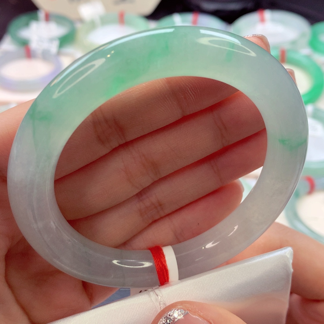 翡翠手镯未镶嵌14号圆条77