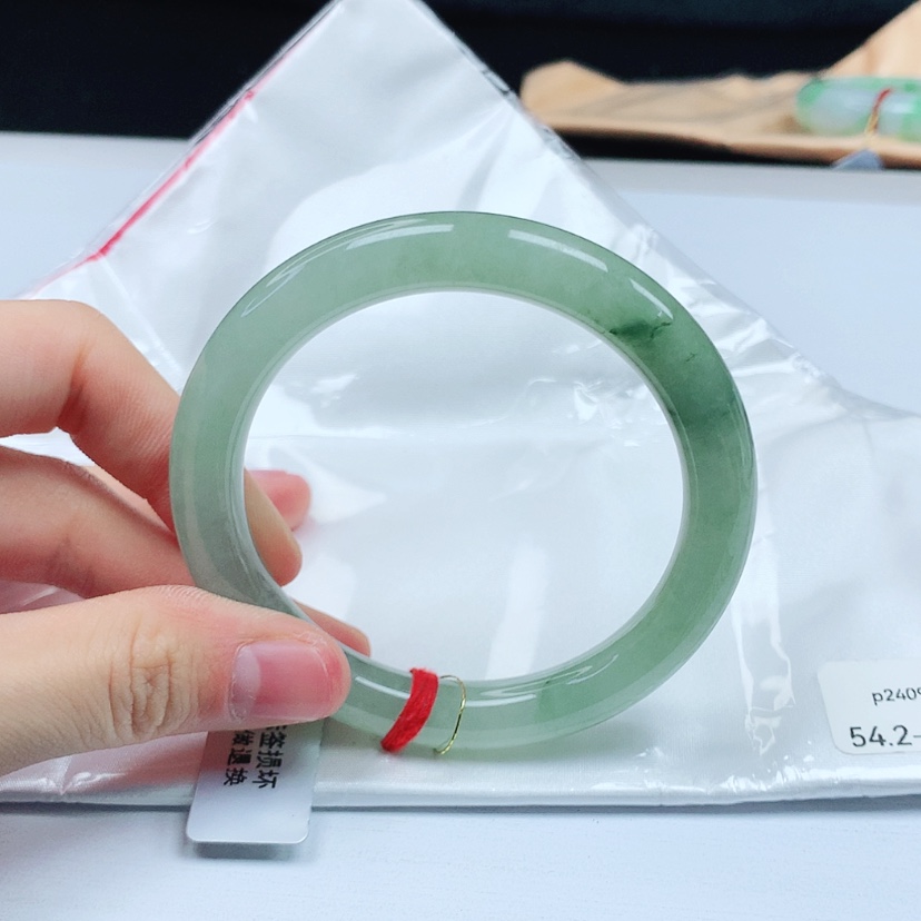 【闪购商品】翡翠手镯（圆镯）未镶嵌天然缅甸a货手镯54+