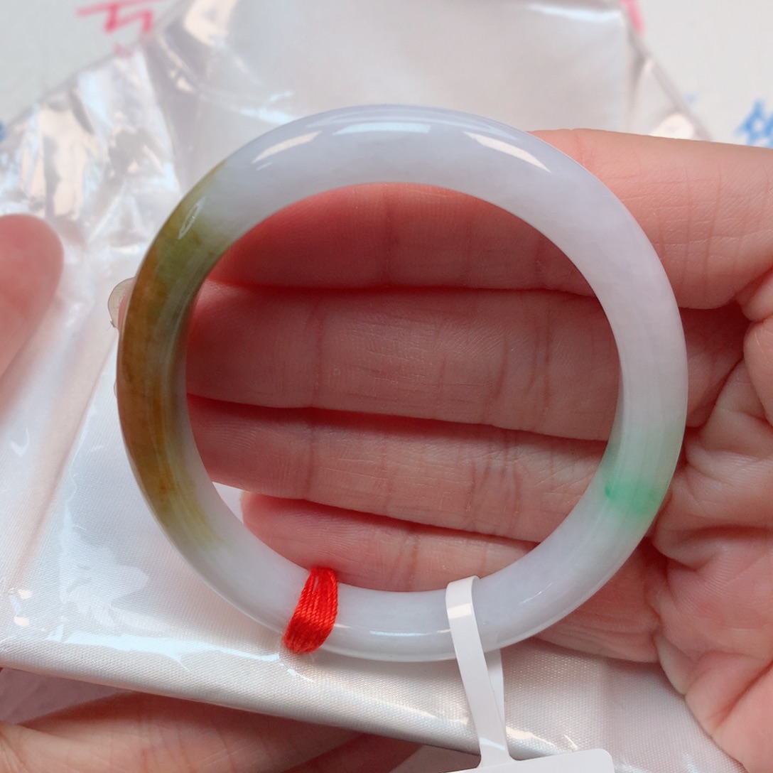 翡翠手镯未镶嵌53.7贵妃 三彩特色镯