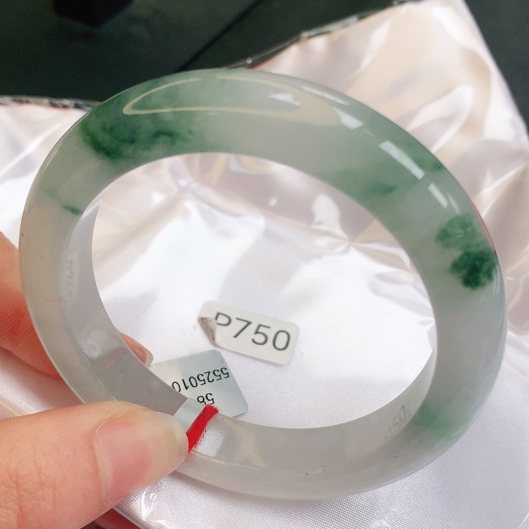 【闪购商品】翡翠手镯未镶嵌缅甸天然a货翡翠