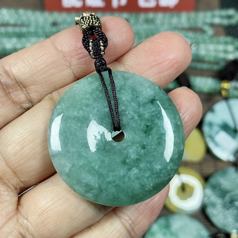 【闪购商品】翡翠颈饰未镶嵌玉吊坠翡翠玉平安扣