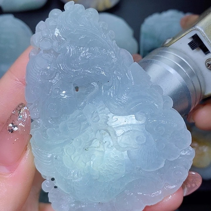 天然翡翠A货8888888888