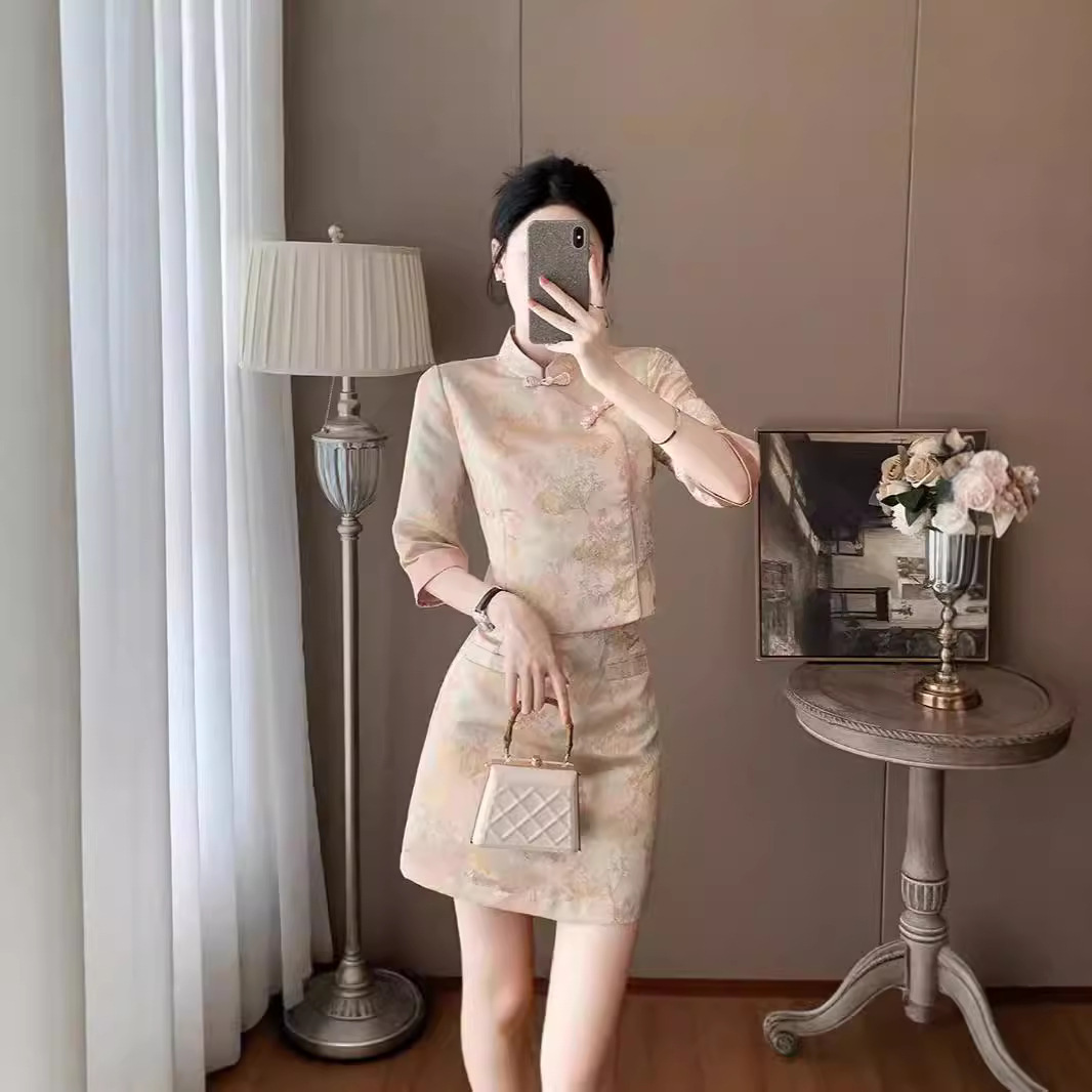 国风女装套装网红时尚复古气质轻奢设计师款式高级感秋季新款小个