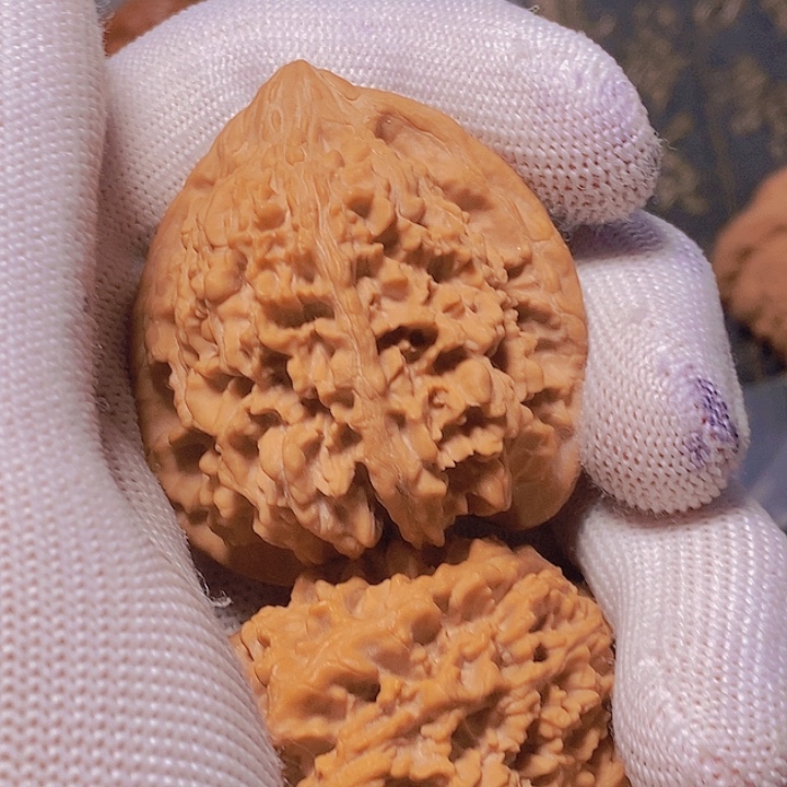 七***喜吊坠文玩核桃慢一些