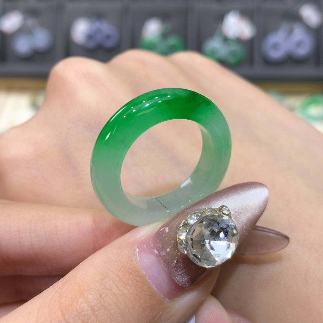 翡翠戒指未镶嵌17阳绿