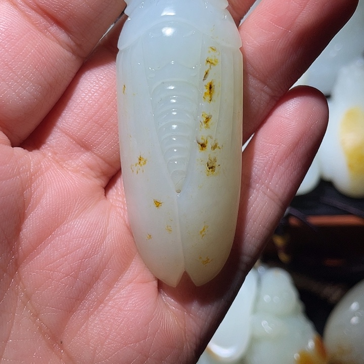 霹***侠和田玉未镶嵌颈饰