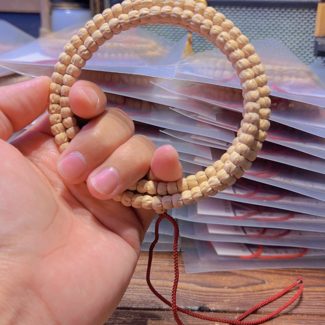 柏香籽/百香籽吊坠S****?