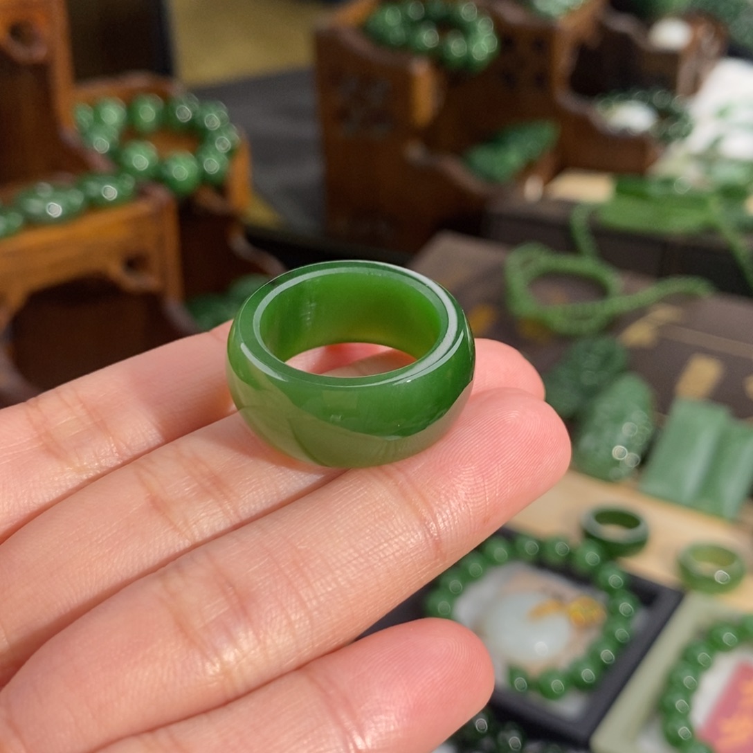 和田玉（碧玉）戒指未镶嵌笑***、20.5