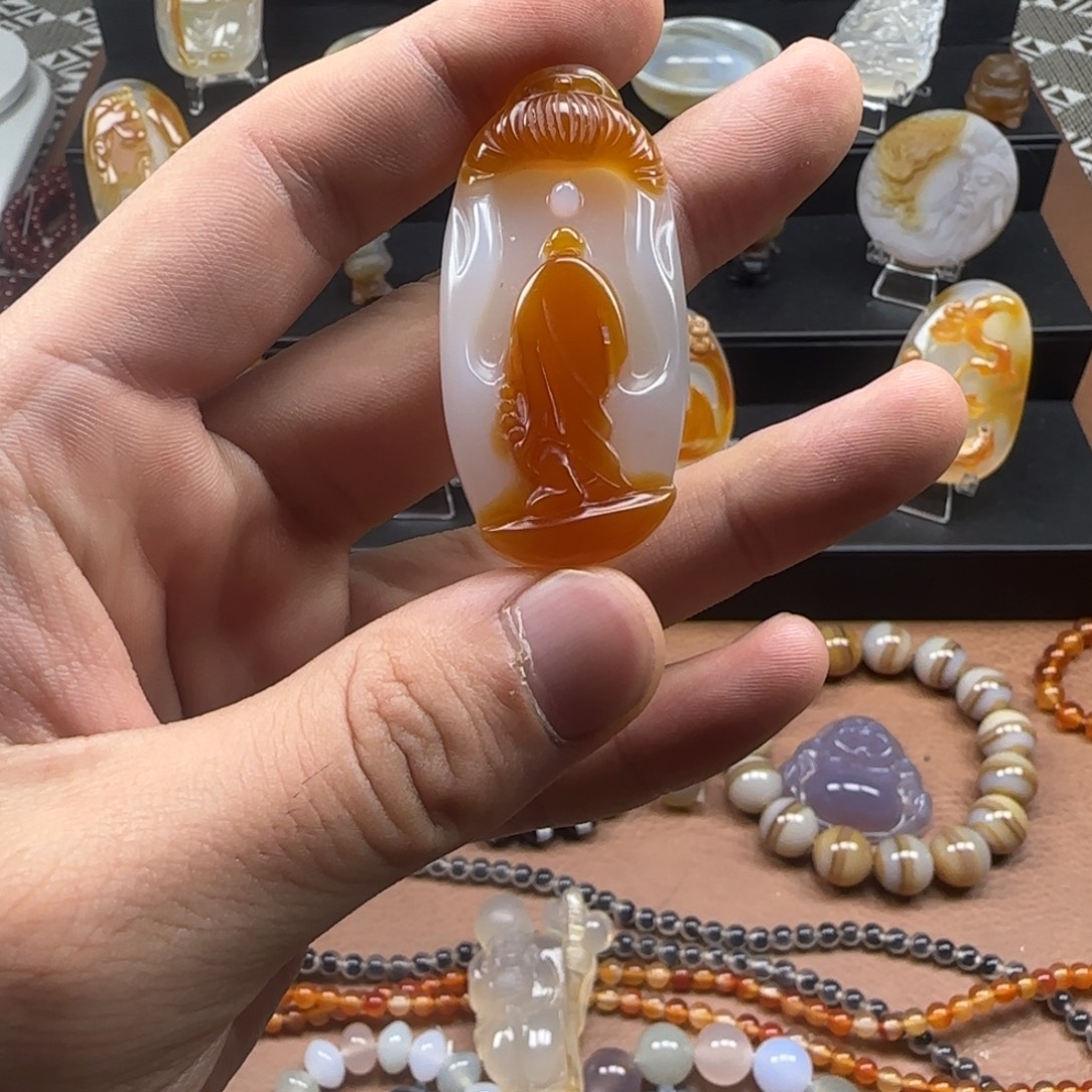 玛瑙/玉髓未镶嵌颈饰