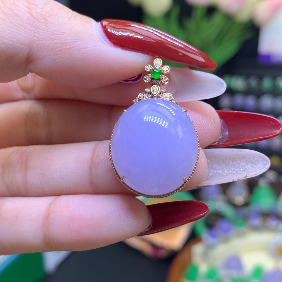 翡翠颈饰18K金镶嵌天然