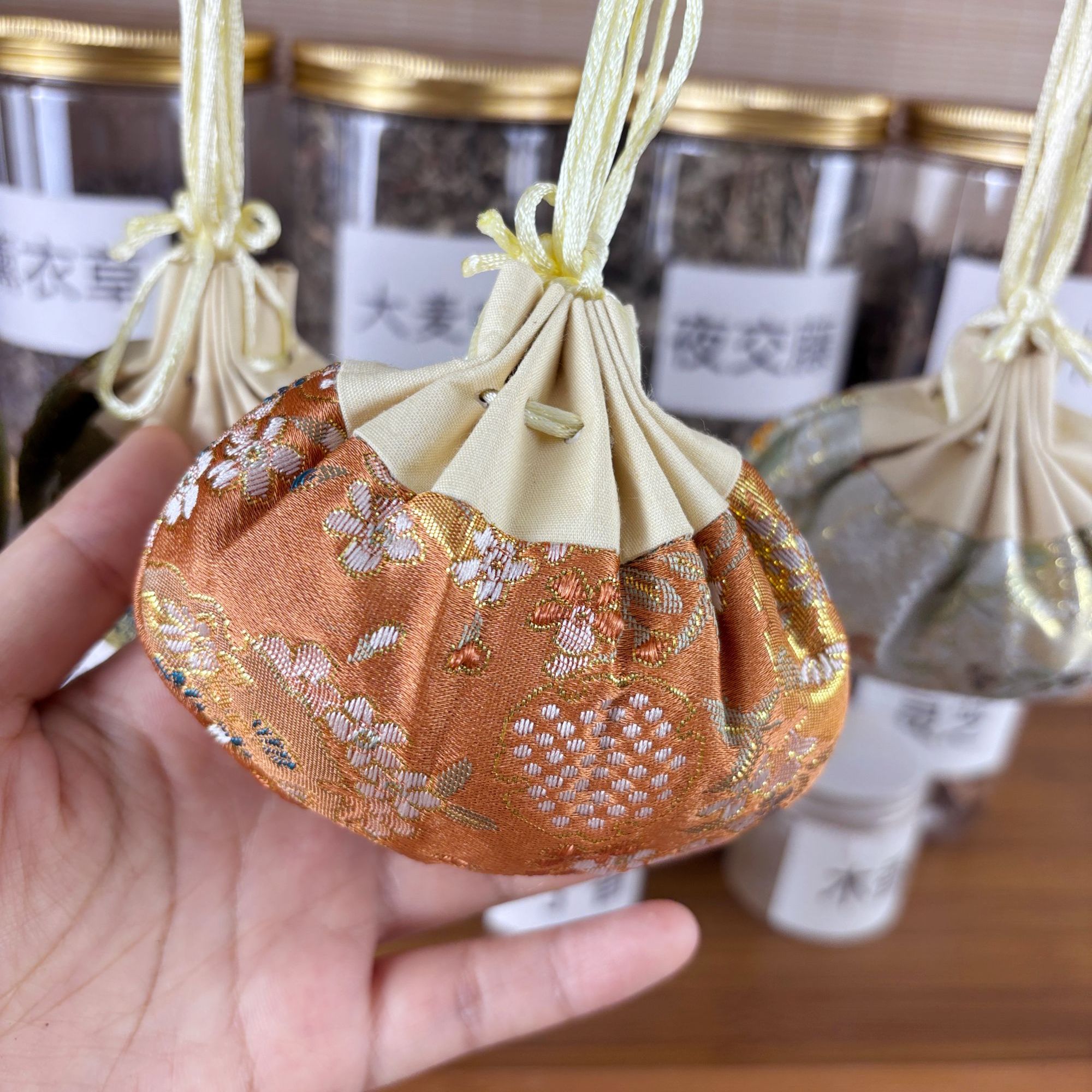 【艾香香包】驱蚊驱虫 安神助眠 舒缓情绪 古法合香 挂饰 车载香薰