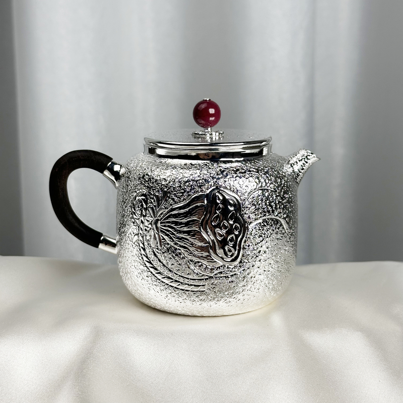 --手工锤纹莲蓬小壶泡茶壶999莲花