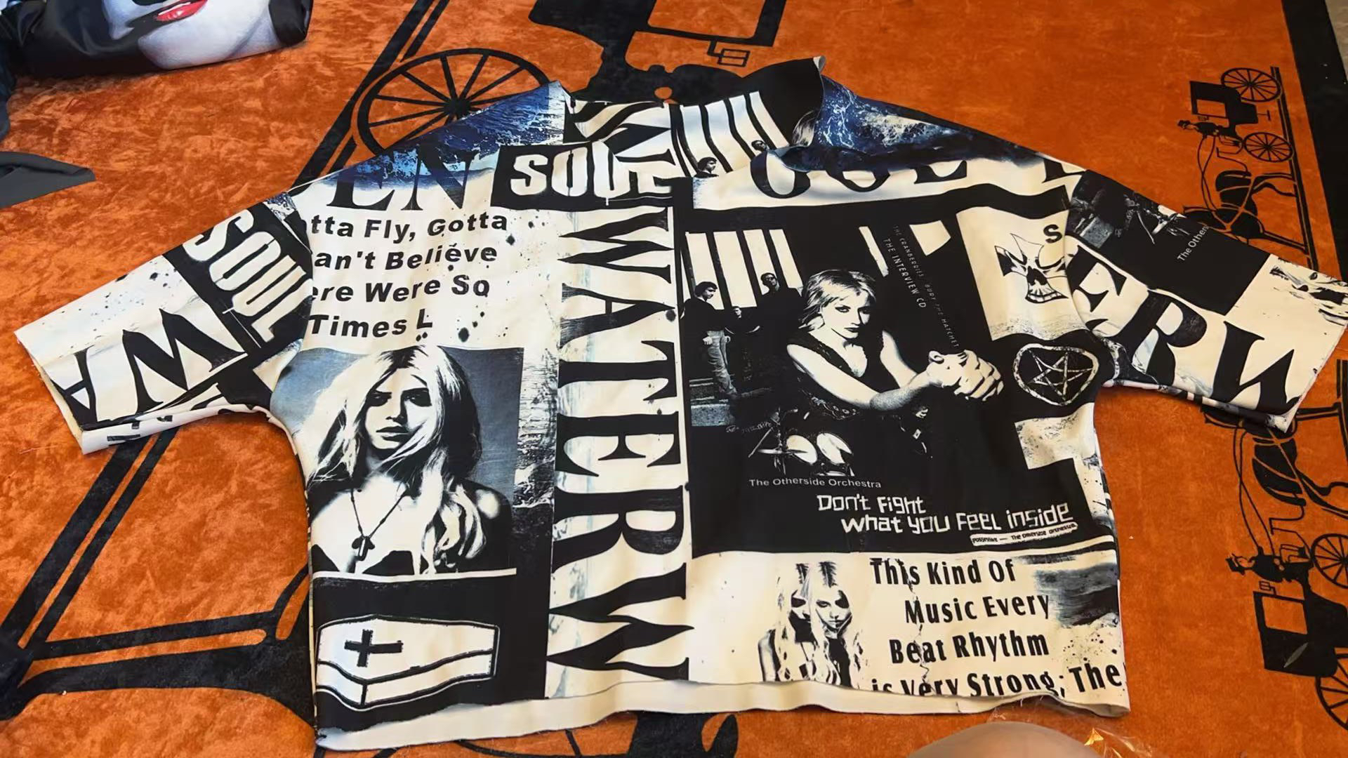 【特价不支持退换】潮流个性水染圆领中T恤