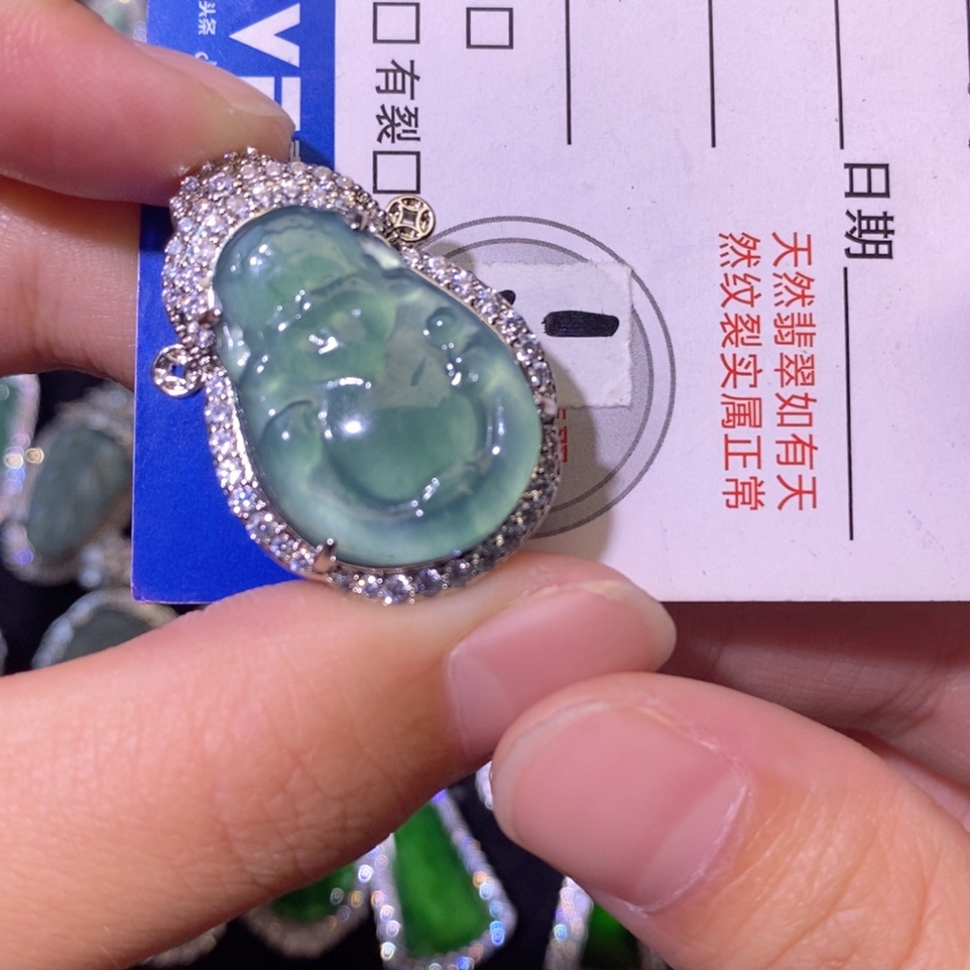 翡翠未镶嵌颈饰天然