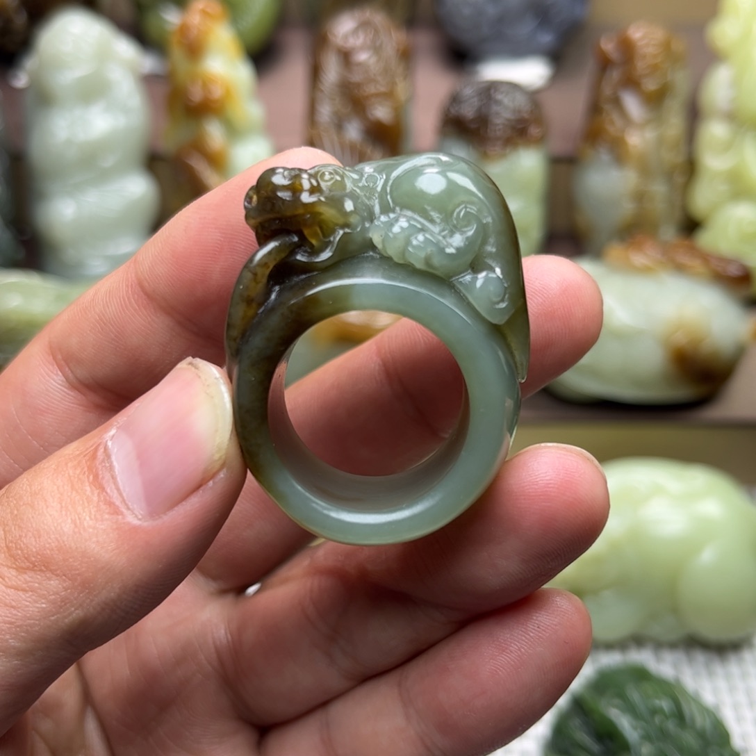 和田玉把件未镶嵌