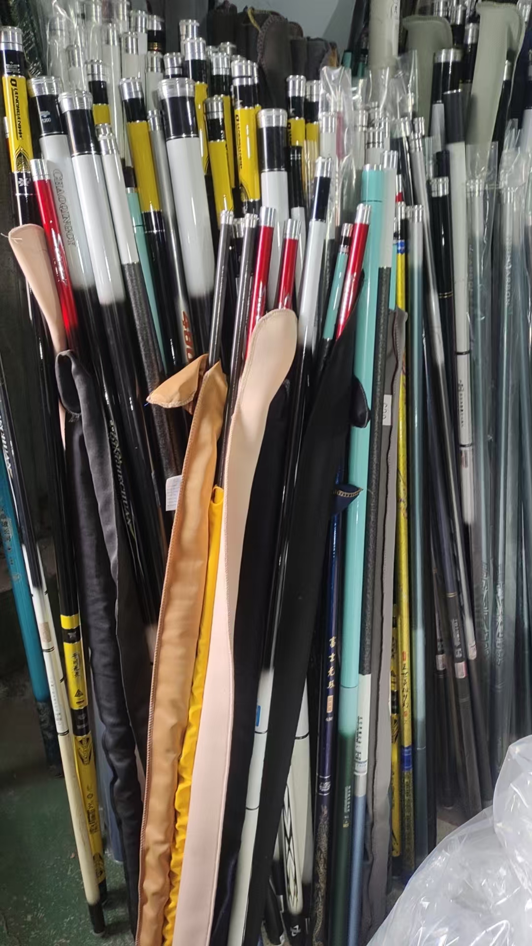 断码断号鱼竿高碳竿台钓竿【以仓库发货为准】