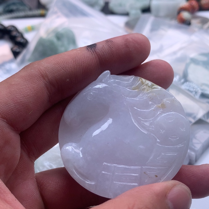 翡翠未镶嵌颈饰保真天然a货翡翠