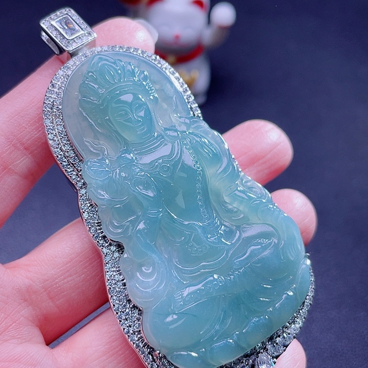 翡翠吊坠(不含链)未镶嵌