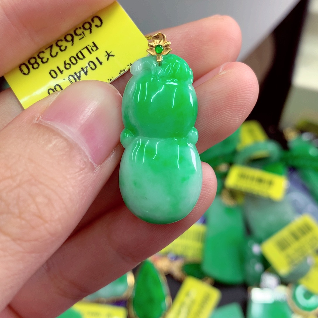 翡翠18K金镶嵌吊坠(不含链)