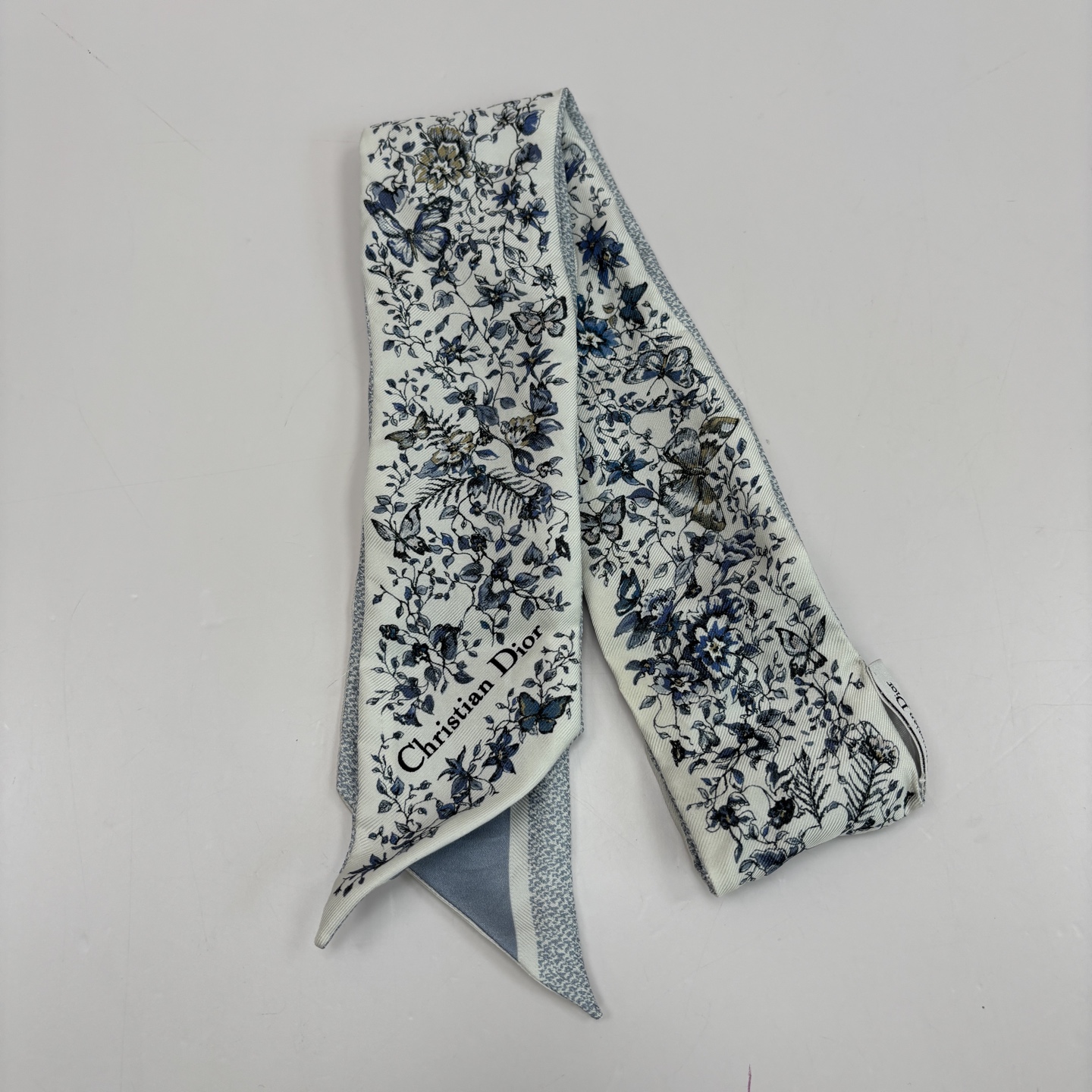 95新 DIOR/迪奥 花卉蝴蝶蓝色Mitzah 105丝巾 13804