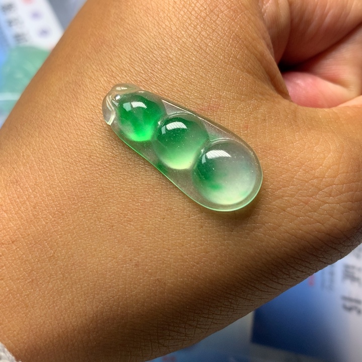 豆子女女士挂件大气时尚