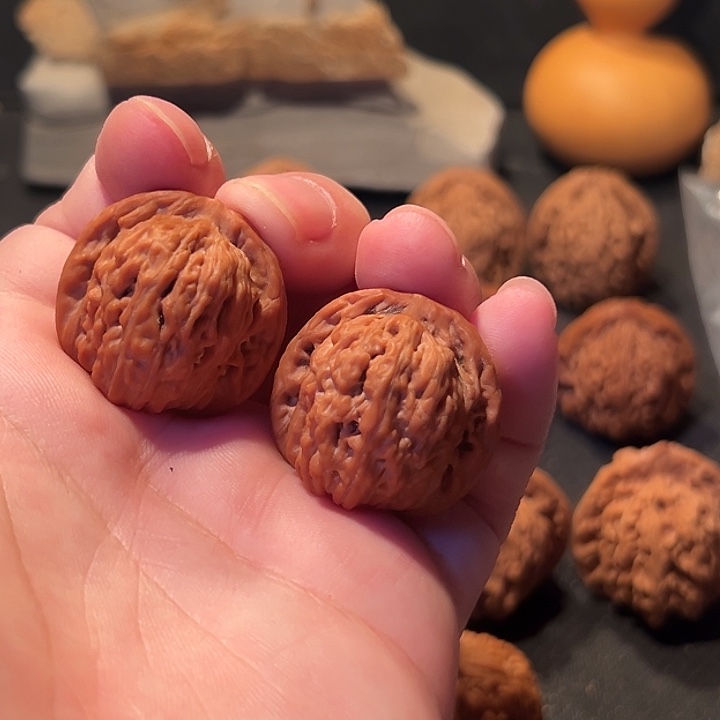 文玩核桃把件房山山地磨盘楼32.5