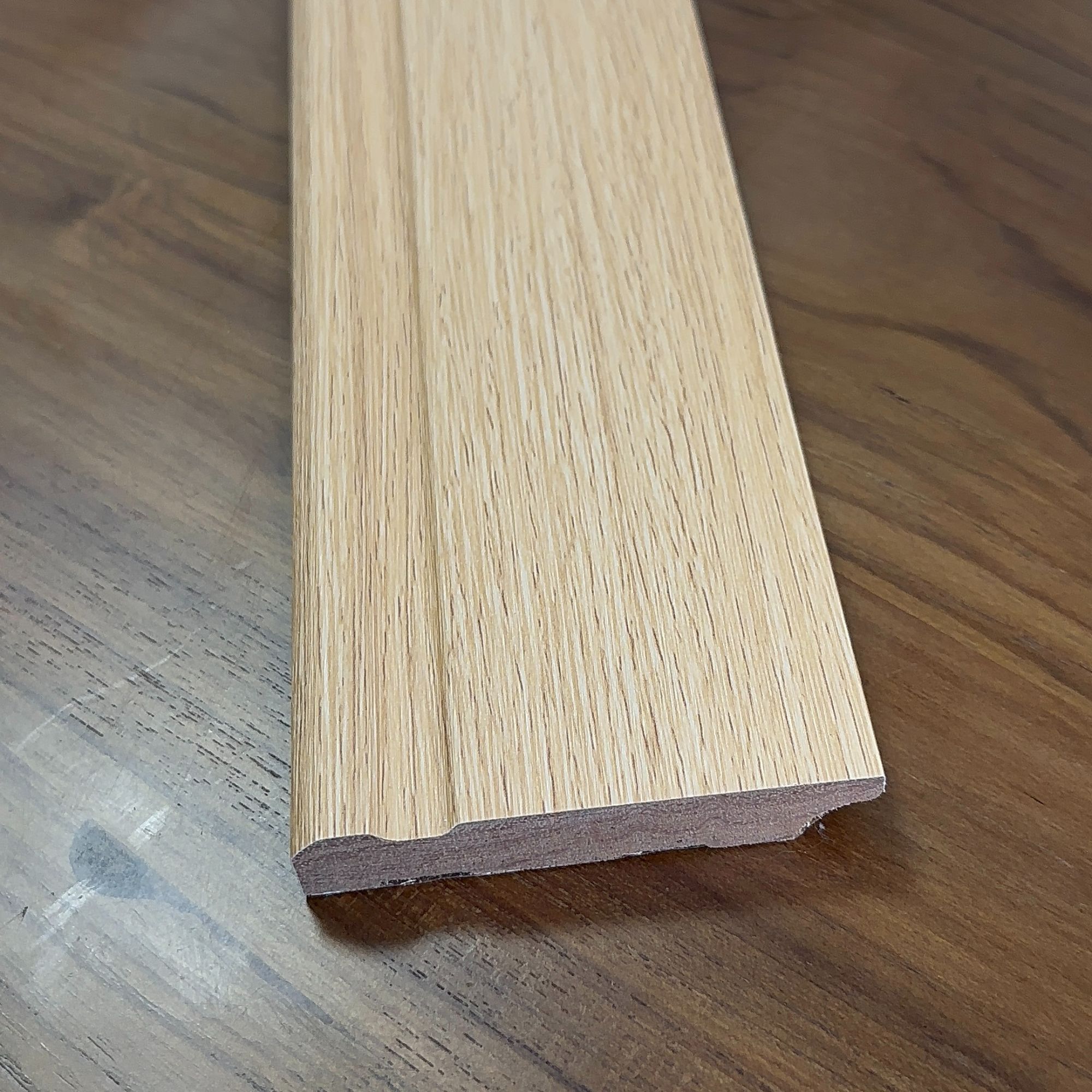 圣格尾货免漆橡木色色色特价天然硬实木踢脚线地脚线