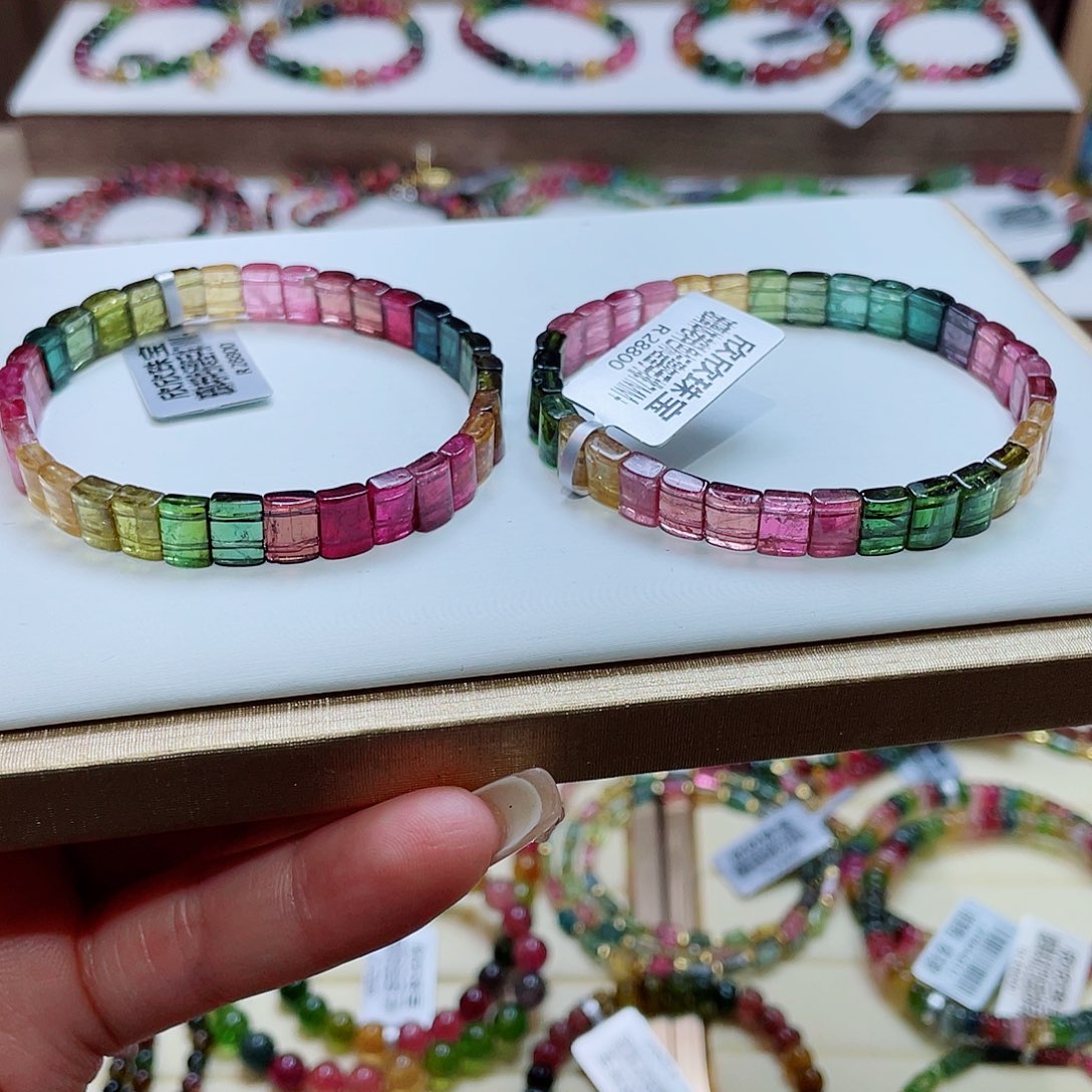 碧玺手串未镶嵌多样性发其一