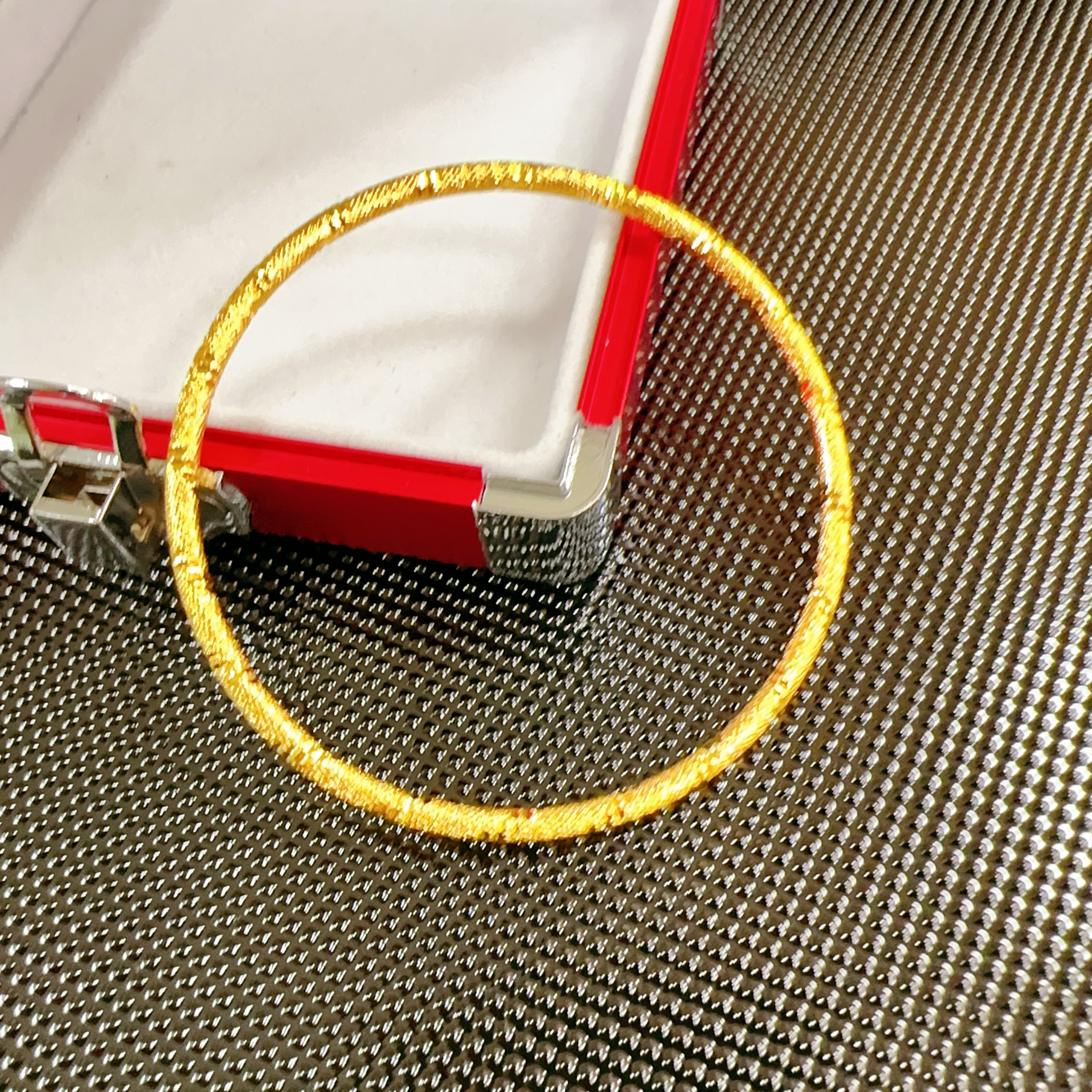 錾世金【 胡总专属】 黄色三生三世满天星时尚精美手镯