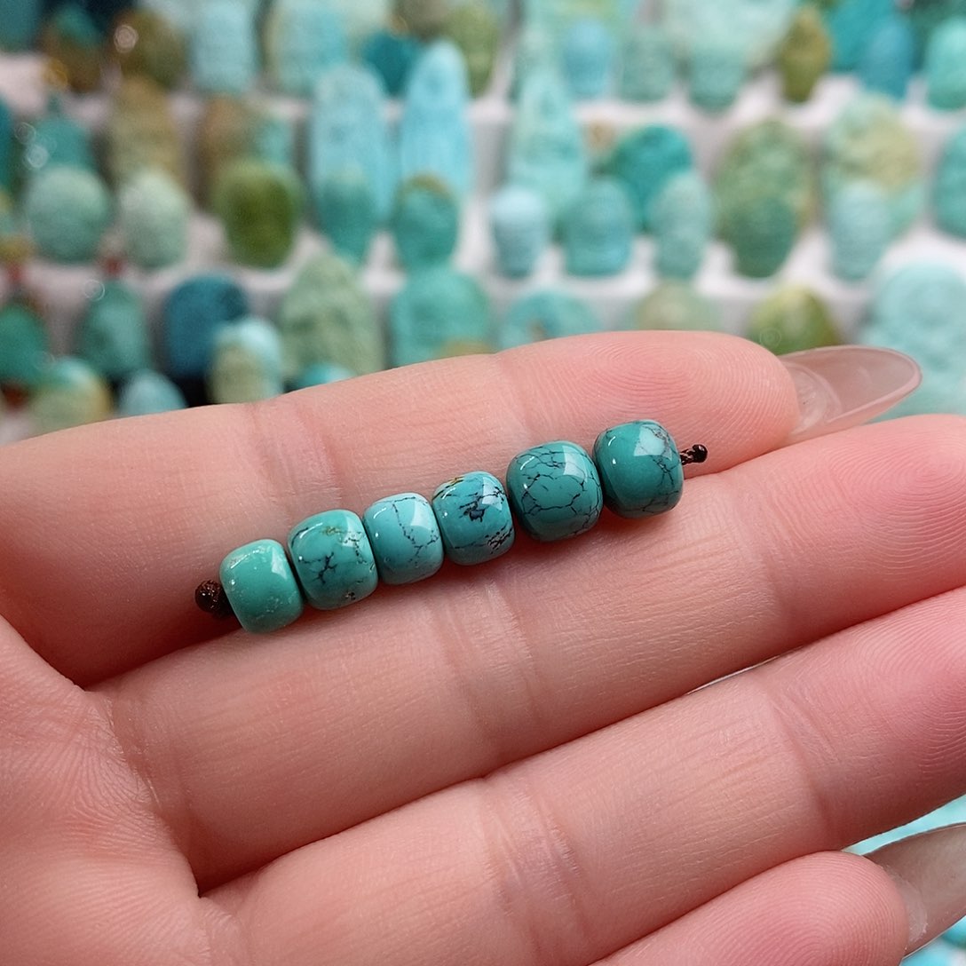 绿松石绿松石未镶嵌