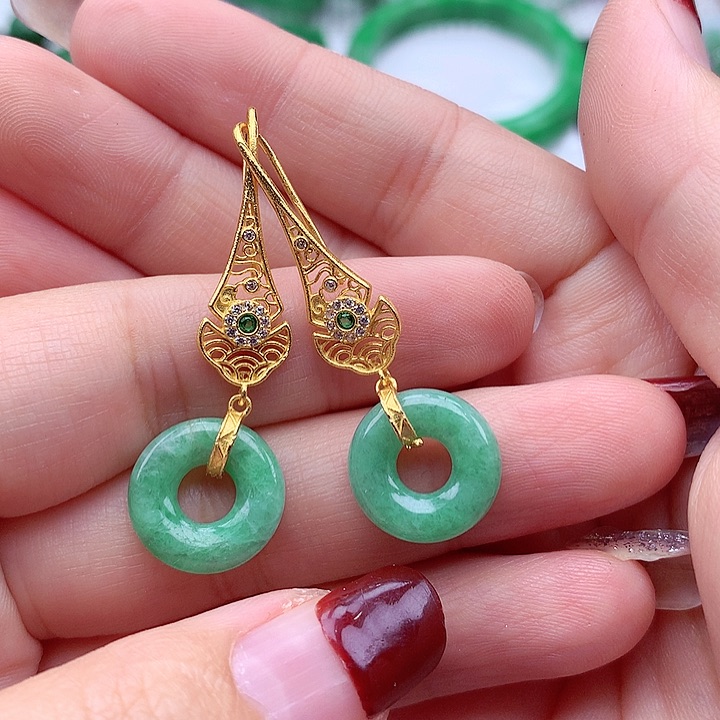 翡翠颈饰银S925镶嵌翡翠