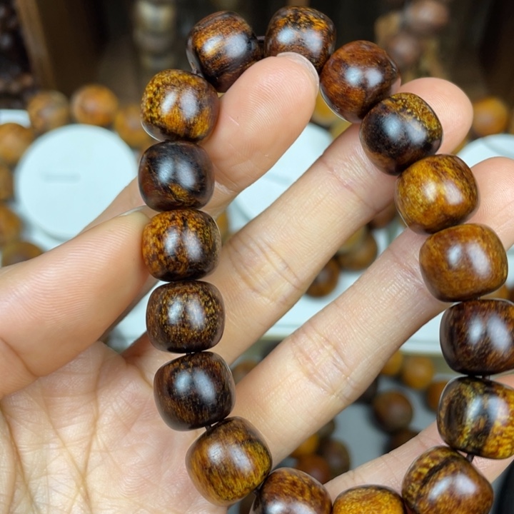 贡木把件颐**技手串手串