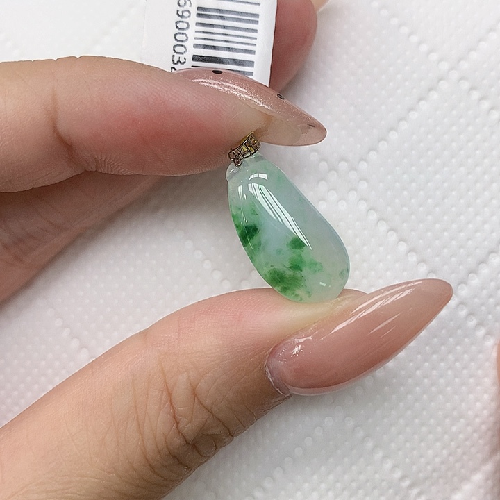 颈饰18K金镶嵌翡翠