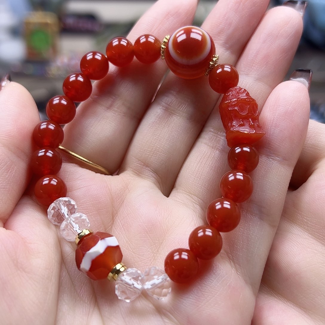 玛瑙/玉髓颈饰未镶嵌