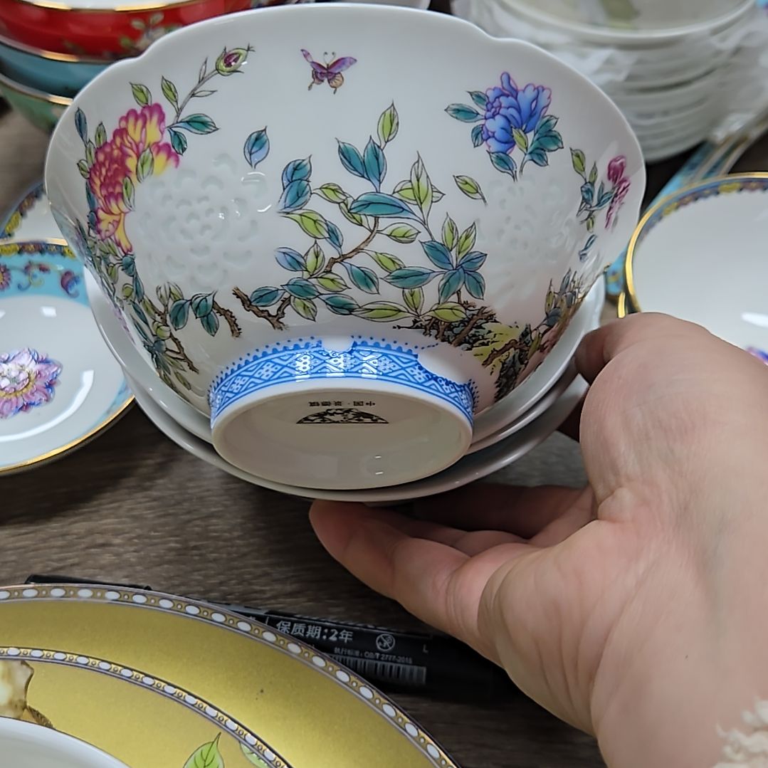 瓷片瑕疵爆花珐琅彩玲珑5寸4个米饭碗6666