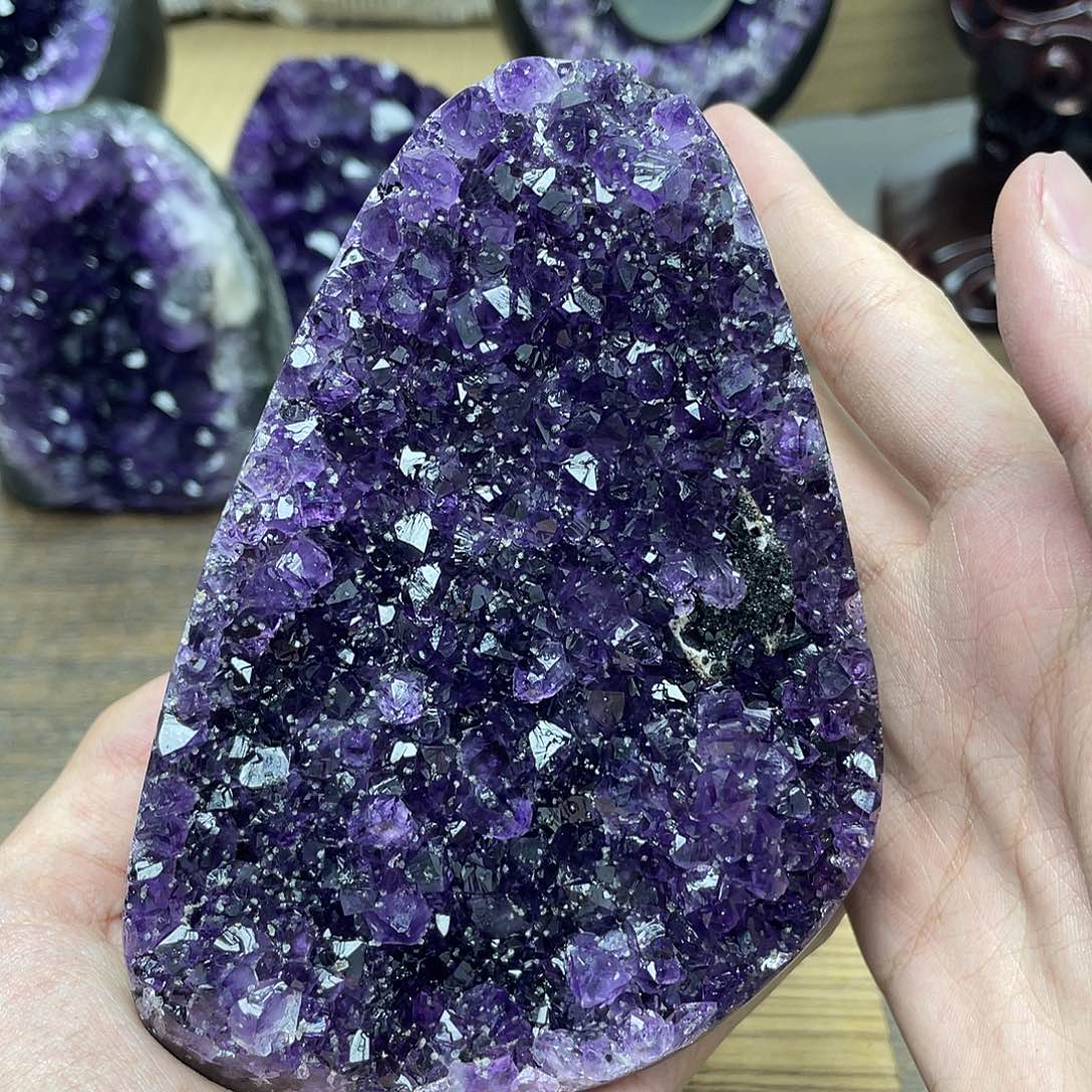 未镶嵌大型摆件（非配饰）紫晶