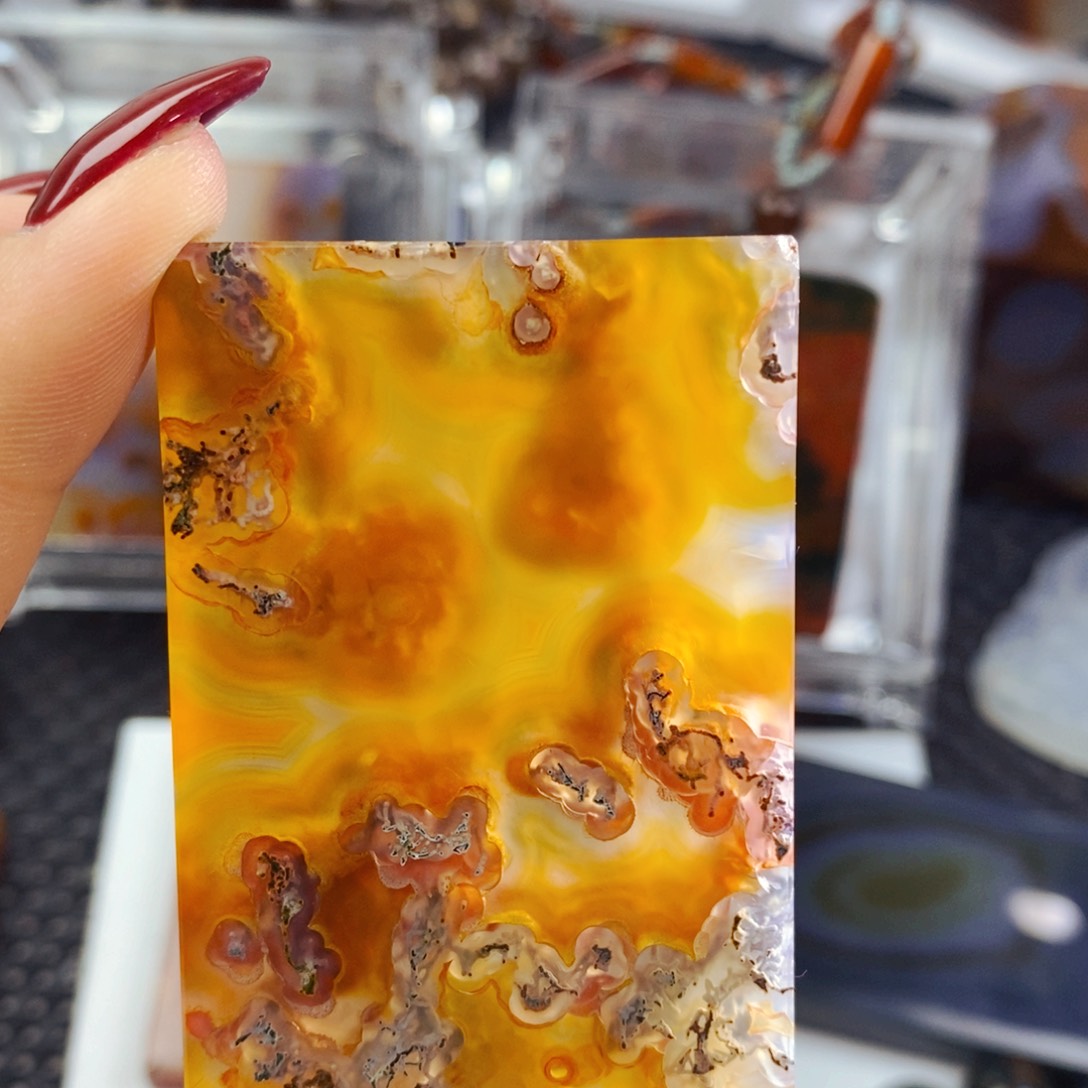 玛瑙/玉髓颈饰未镶嵌