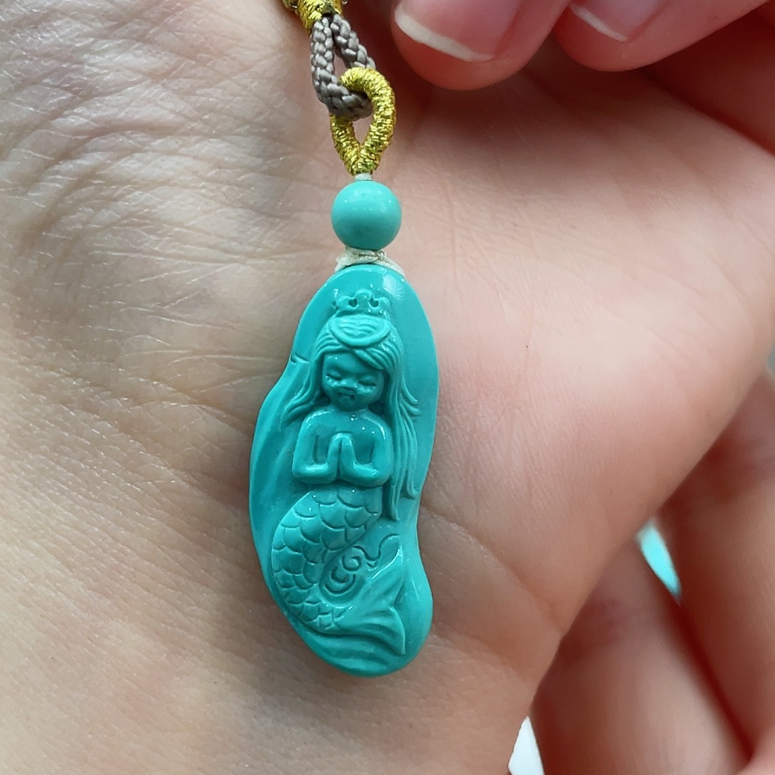 绿松石颈饰未镶嵌