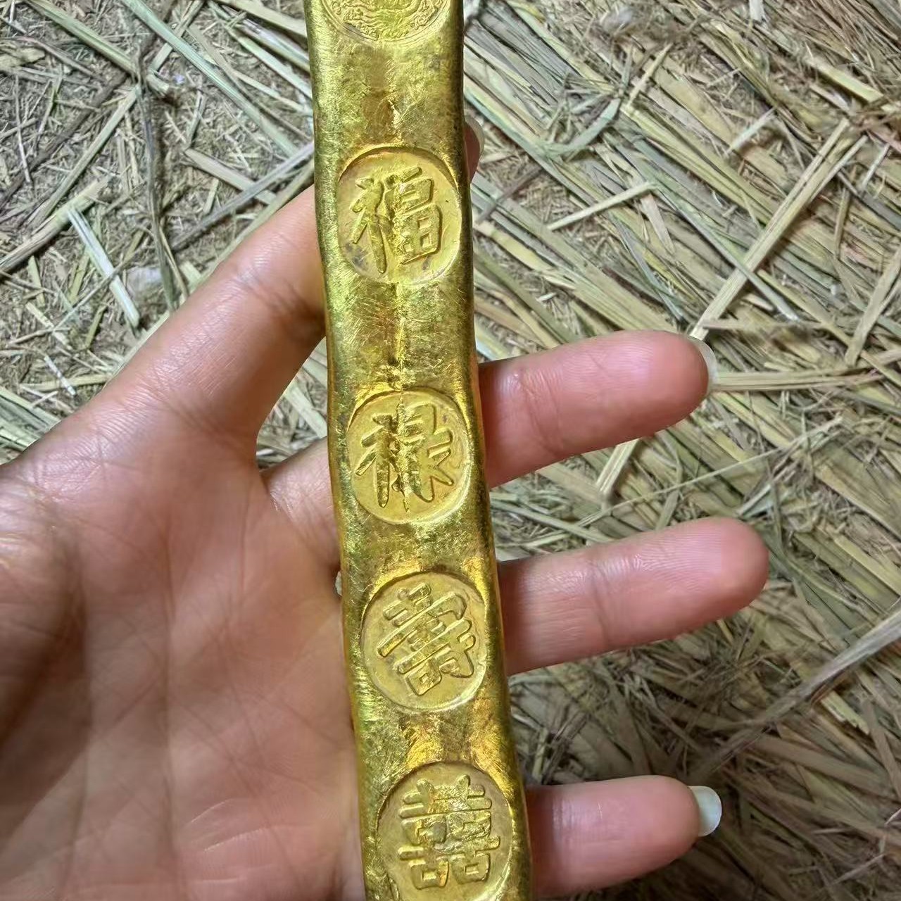 家居饰品摆件          家居饰品摆件        现代工艺品摆件839