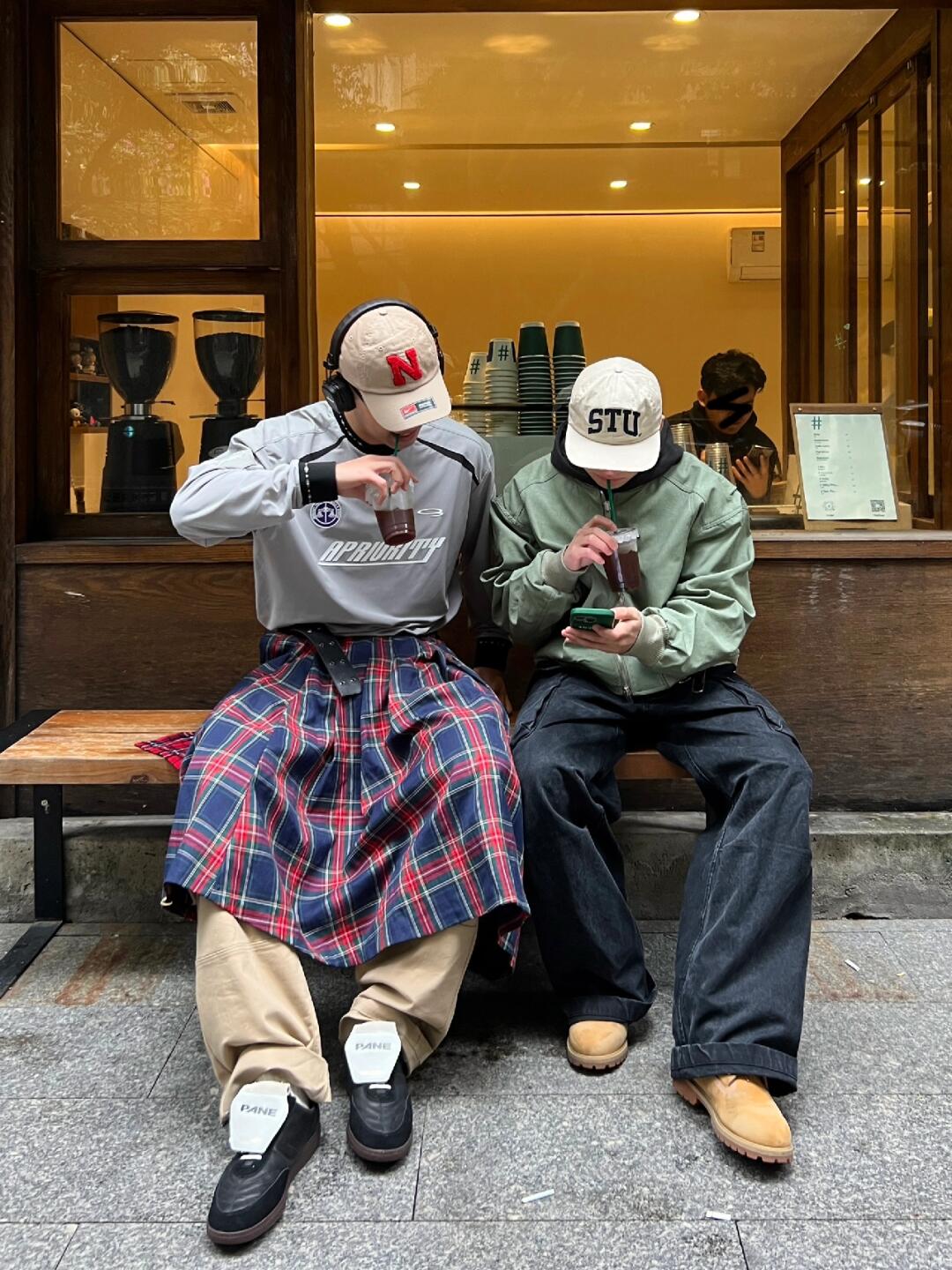 【牛魔王】卡家棕色帆布单肩包