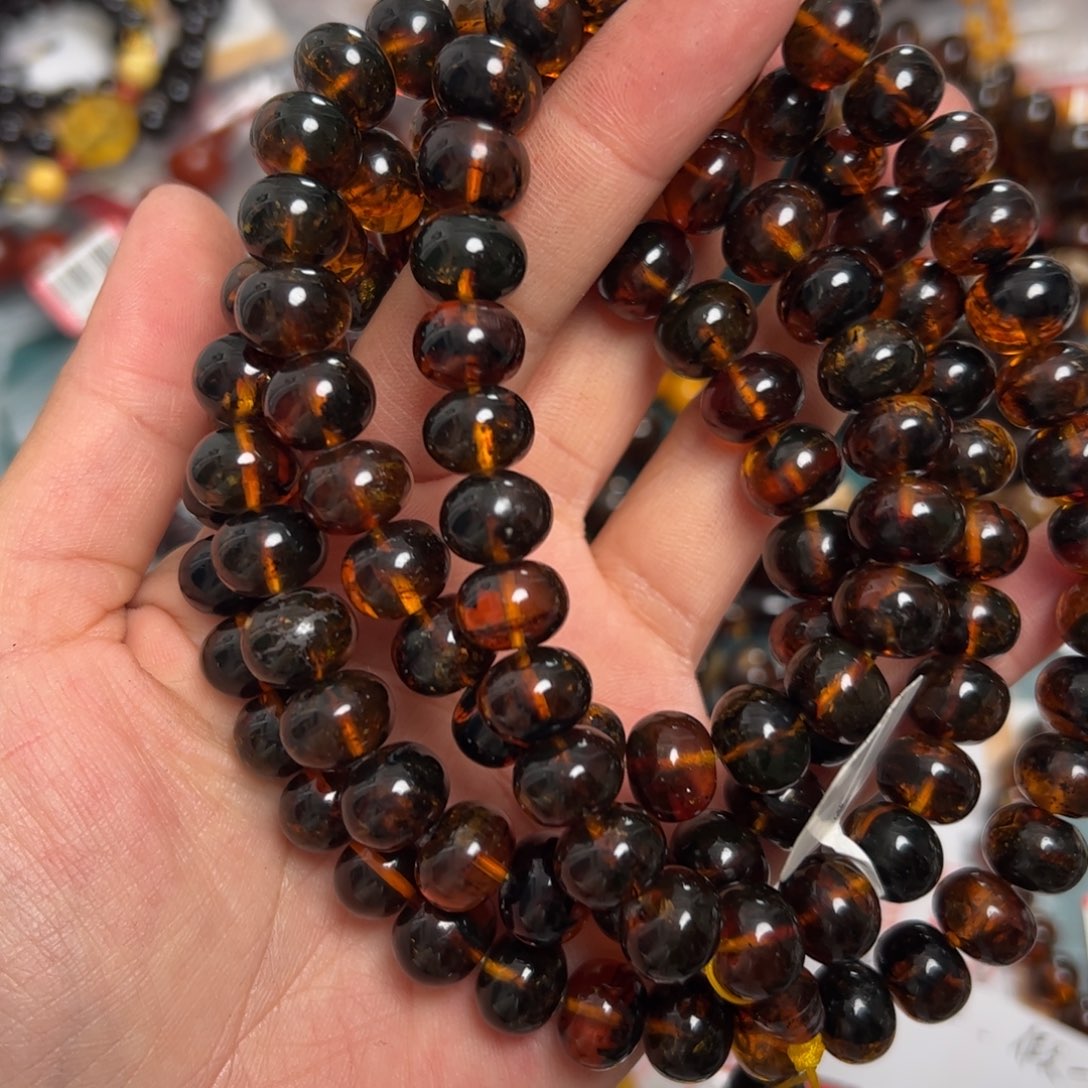 未镶嵌琥珀珠宝奇石498