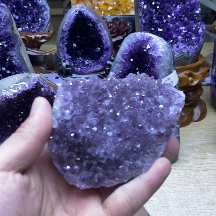 未镶嵌紫晶大型摆件（非配饰）