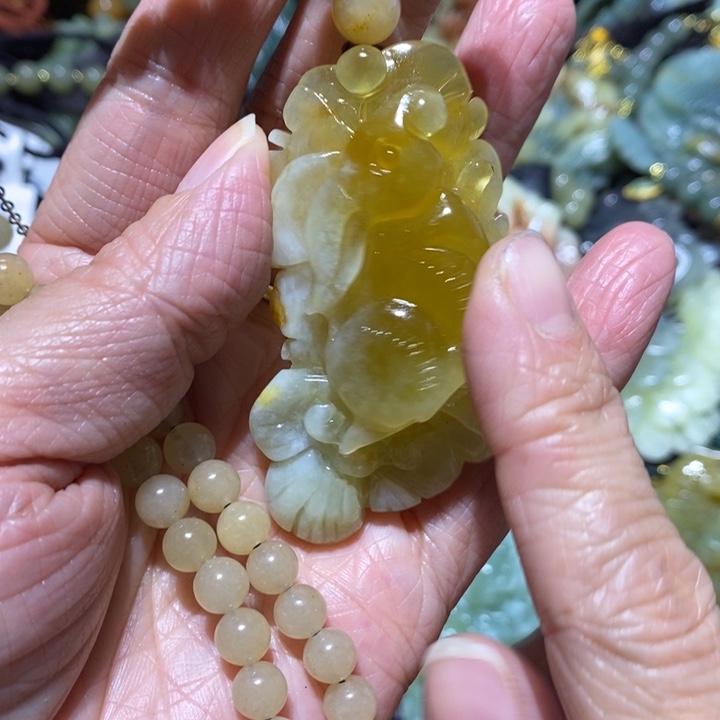 岫玉岫玉吊坠未镶嵌