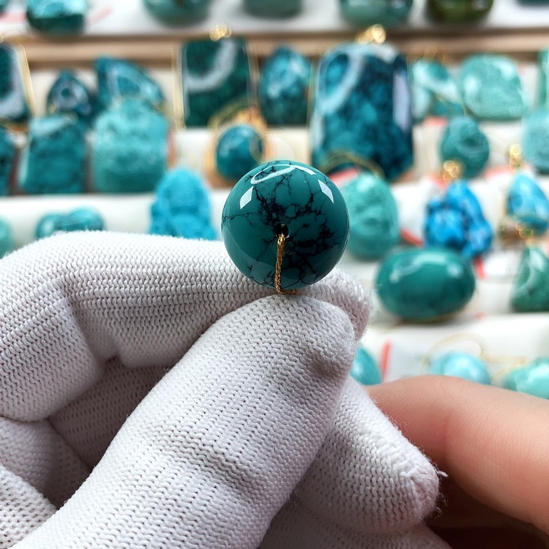 绿松石未镶嵌车挂直径17.6