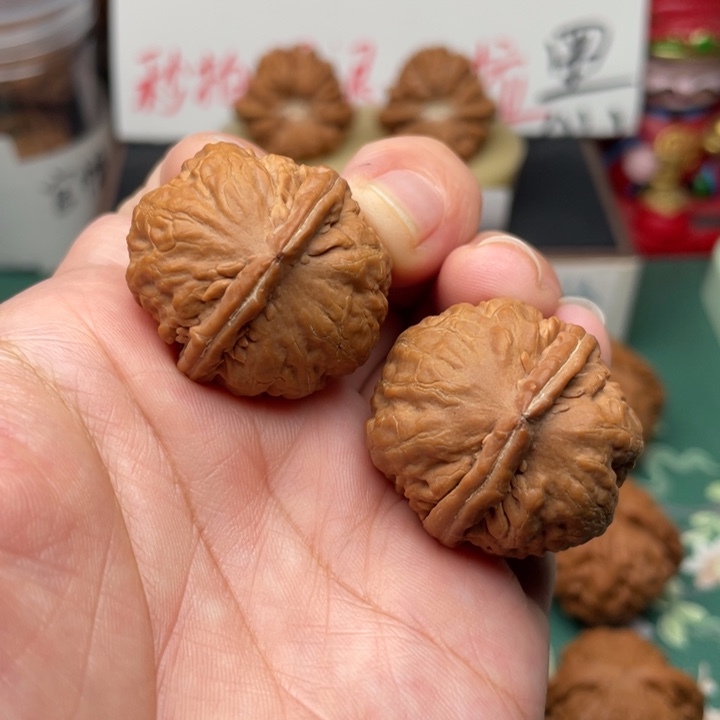 【闪购商品】文玩核桃吊坠29全品手捻