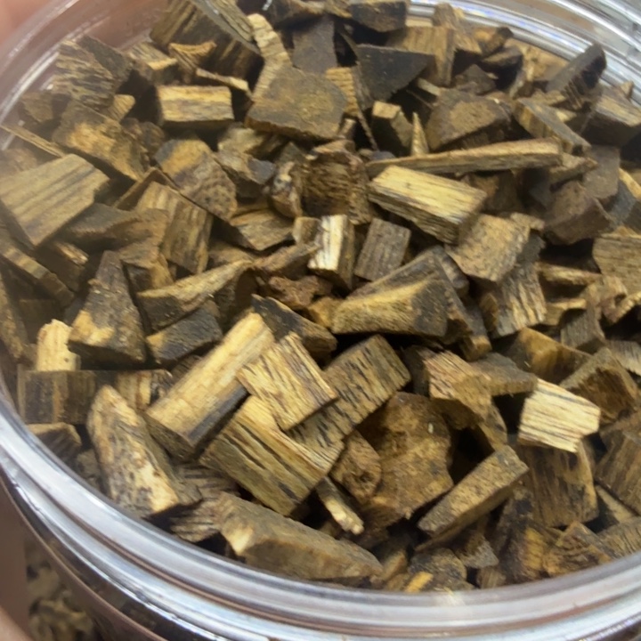 沉香沉香碎屑50克，绿棋楠小米粒多样性发一