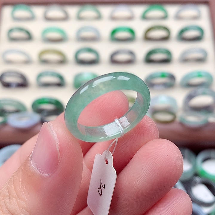 翡翠戒指未镶嵌20号